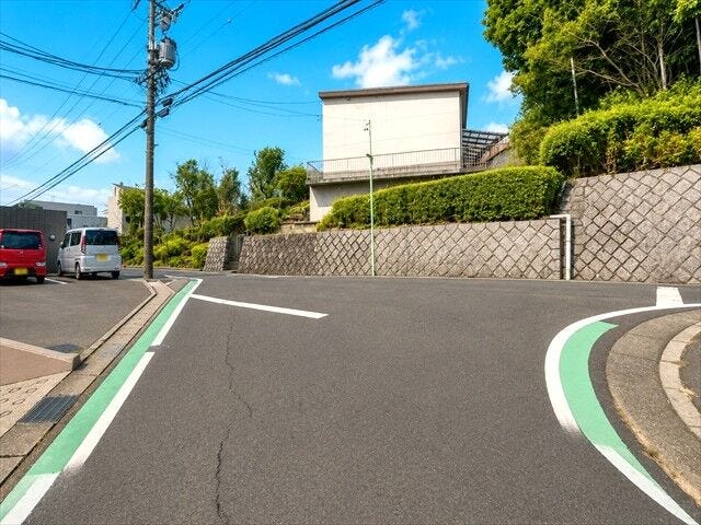 近隣にはスーパーやドラッグストアも充実して
安心して新生活をスタートしていただけます◎