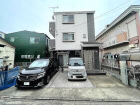足立区本木南町