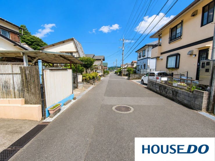 ※本画像は実際の外観写真をもとに、明るさや見やすさを調整した加工を施したイメージです。
実際の見え方とは多少異なる場合がございます。