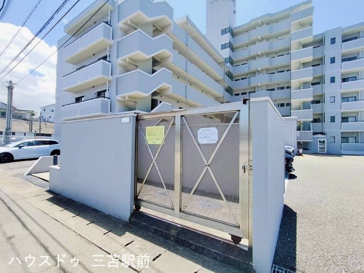 《ゴミステーション》