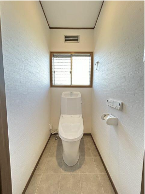 リフォーム済 リクシル製のトイレに新品交換いたしました!