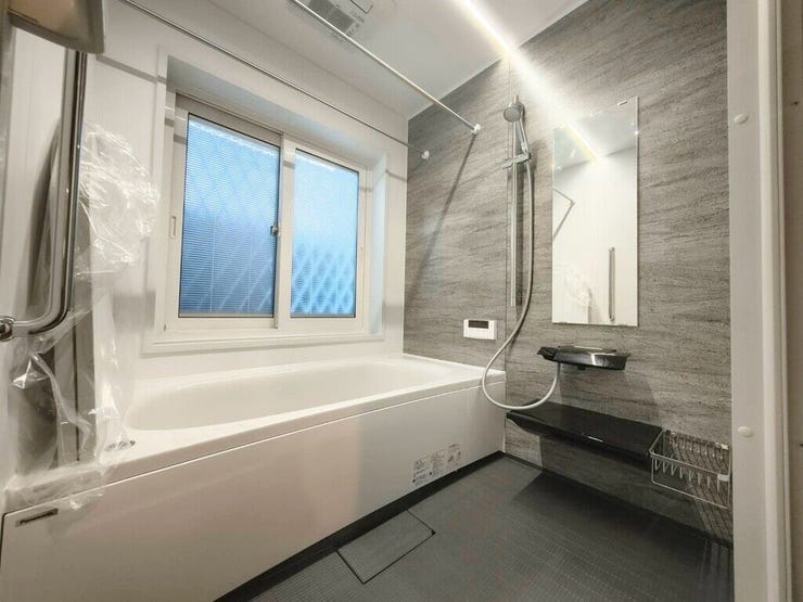 【Bathroom】リラックスできる空間で、一日の疲れを癒し、心身共にリフレッシュできます。