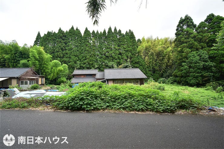 春山町 売土地 【外観】令和8年7月17日　撮影
日当たり良好な広々とした敷地です！