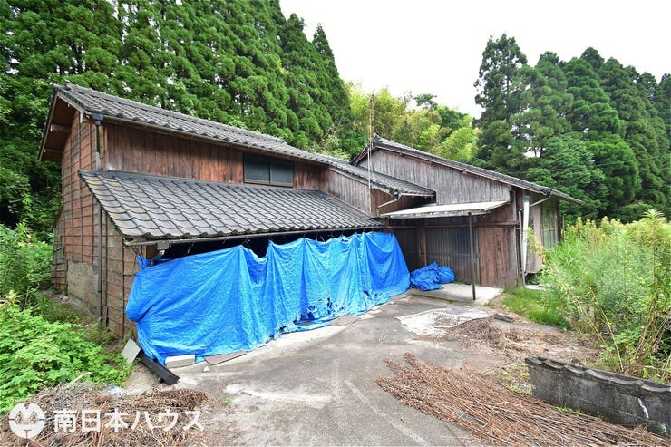春山町 売土地 【外観】令和8年7月17日　撮影
敷地内建物、現況でのお引渡しです！