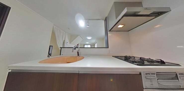 横幅もあり料理を作る方にも嬉しい造りです。キッチンの高さ約860mmになります。