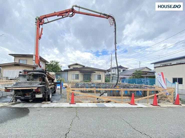 建築中。2026.7.13撮影。10月完成予定