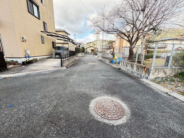 小倉南区沼本町 売地 建築条件無し♪更地♪徒歩10分圏内に商業施設多数有り♪沼小学校徒まで歩約8分♪