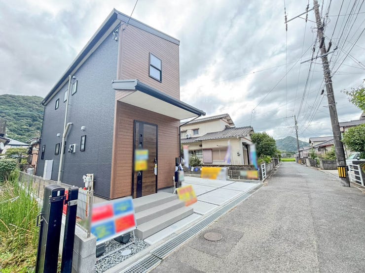 全室収納♪WIC♪小倉南区徳吉東新築戸建て◎駐車場◎コンビニ・スーパー徒歩7分程度