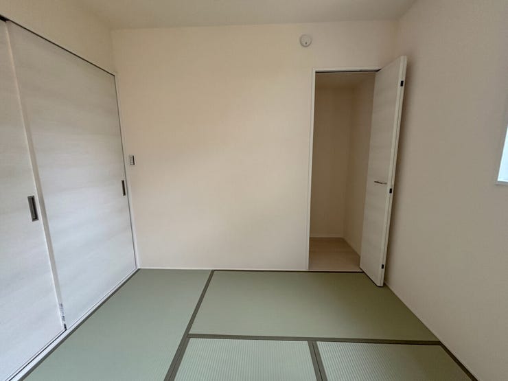 全室収納♪WIC♪小倉南区徳吉東新築戸建て◎駐車場◎コンビニ・スーパー徒歩7分程度