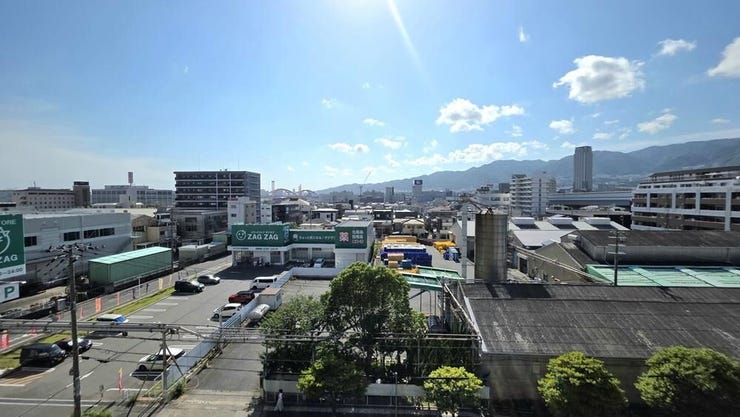 目の前に遮るものがなく、開放的な景色が広がります!
