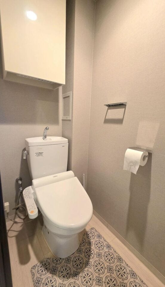 快適に使える温水洗浄便座付きトイレ!