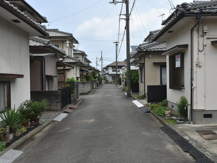 西側道路