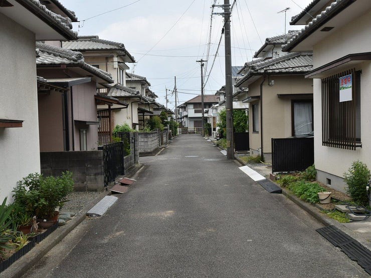 西側道路