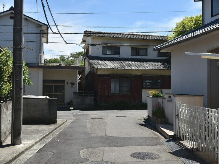 東側道路