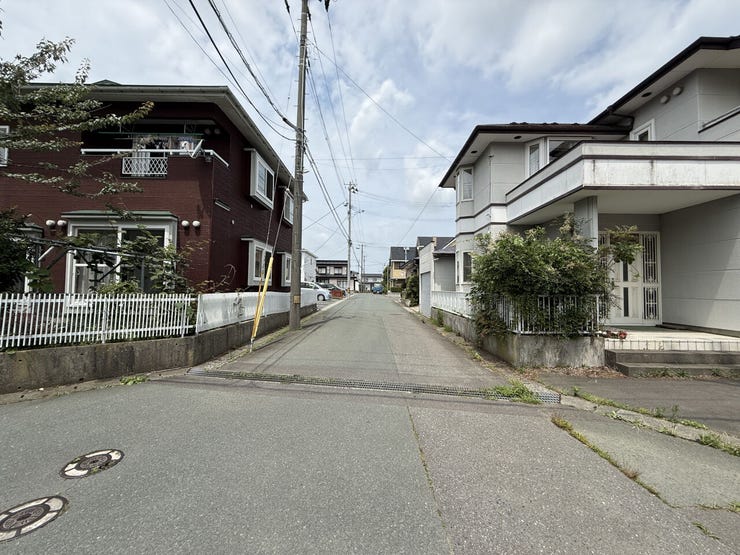 現地(2026年7月)撮影
◎現地案内予約受付中!◎
詳細は、ハウスドゥ 八戸下長までお気軽にお問い合わせくださいませ♪