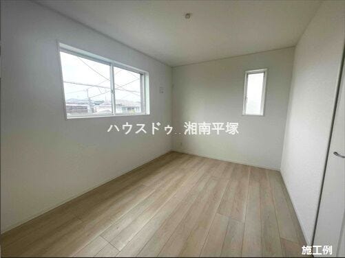 施工例
※本物件画像は取引する建物とは開口部・内装等の形状が異なります。