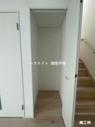廊下収納
施工例
※本物件画像は取引する建物とは開口部・内装等の形状が異なります。