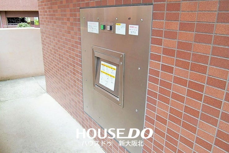 ■ダストシューター付き!いつでもゴミ出しができて、とっても便利です♪