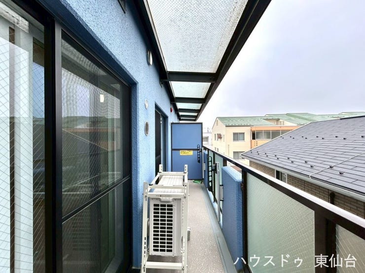 風通しがよく、洗濯物が気持ちよく乾く心地よいスペースです