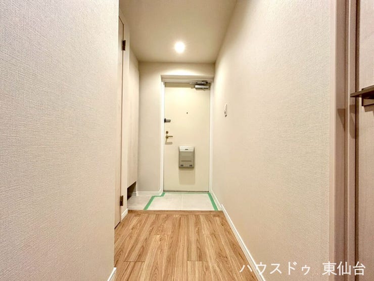 段差のないフラット設計で、毎日の出入りもスムーズに