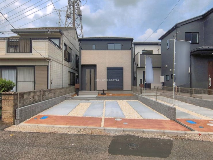 ◎駐車スペース:1号棟(8/26撮影)