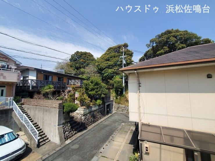 2階眺望。蜆塚の閑静な住宅地となります。