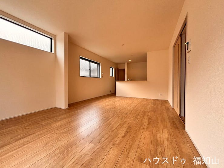 18帖の広々LDKで、家族が自然と集まる暮らし。
