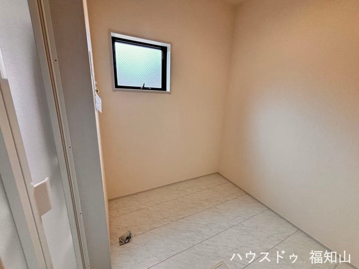 毎日の洗濯をもっと快適に。便利なランドリールーム。