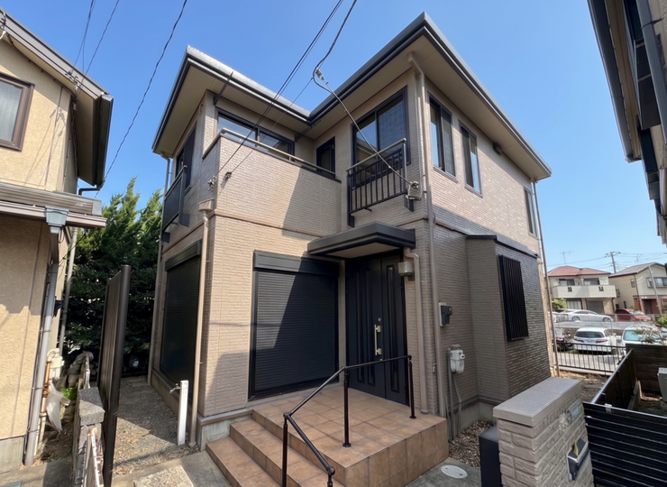 【Exterior】落ち着きのあるシンプルな外観で、長く愛せる住まいに仕上がっています。
