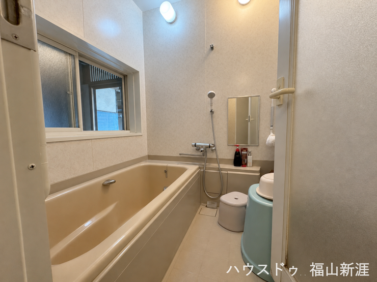 ※掲載写真はAI加工を用いて室内の物品を消去しております。実際の現況と異なる場合は、現況を優先とさせていただきます。
