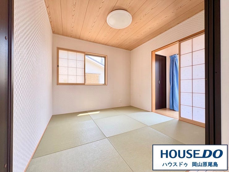 落ち着きのある和室は、来客用にもお子様の寛げる空間としても使えます。
