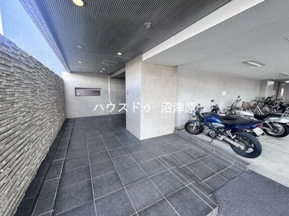 バイク置き場