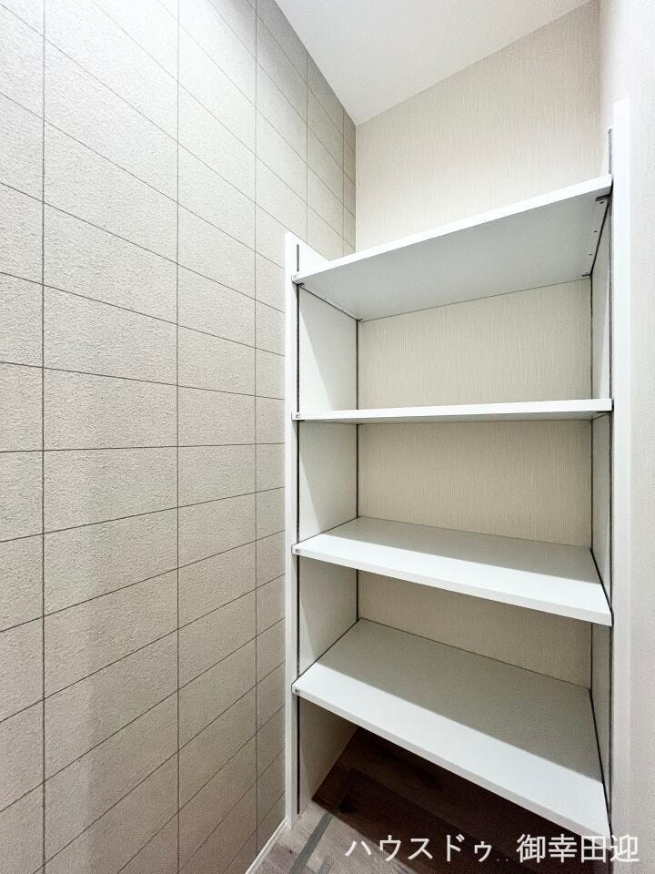 ■暮らしを整える魔法の場所■必要なものを必要な場所に。家全体で考えられた収納計画が、ゆとりある生活を実現します。