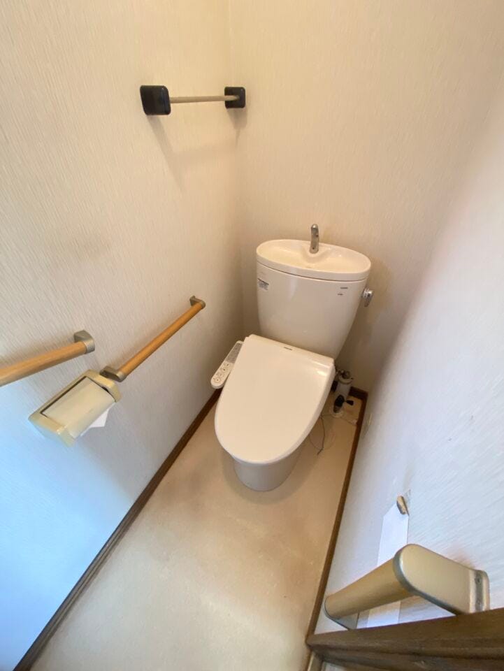 ■温水洗浄付きのトイレです!