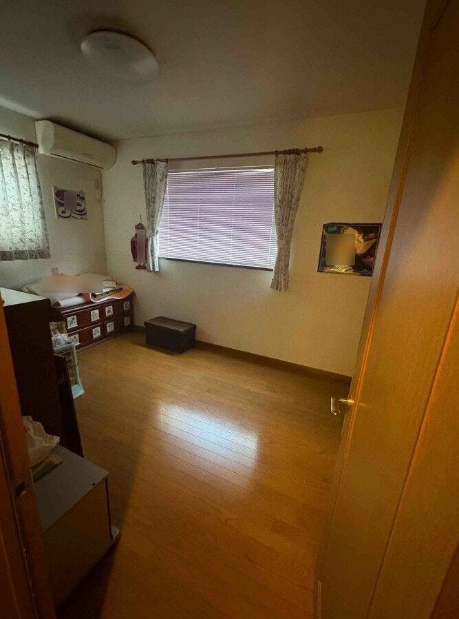 2面採光のお部屋は、曇りや雨の日でも光を取り込みやすく、室内が暗くなりすぎないのが魅力です♪