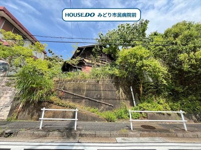 【外観】
49.64坪のゆとりある敷地!
名鉄名古屋本線/有松駅まで徒歩7分
・有松小学校まで徒歩4分(約320m)
・有松中学校まで徒歩3分(約190m)