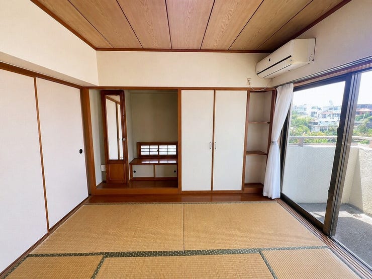 和室6.2帖!収納スペースがしっかり確保された、使い勝手の良い和室です。(AI画像処理済み)