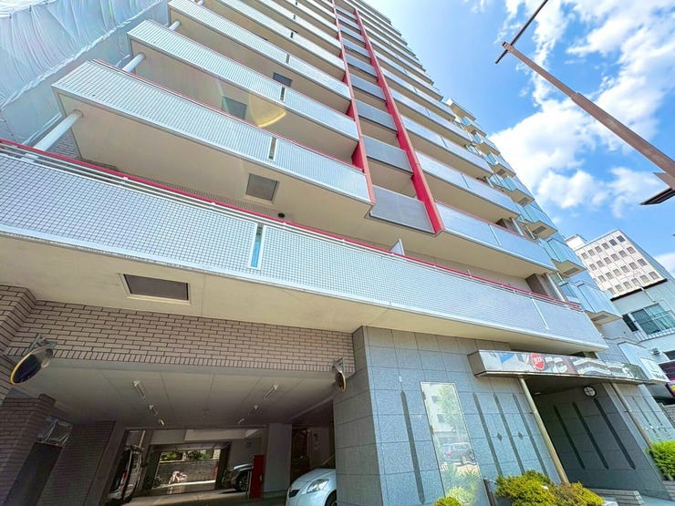 【外観】
購入を迷われている方、まずは話だけ聞いてみたいという方も大歓迎です♪お客様に合わせた最適な住まい探しを丁寧にお手伝いいたします+*