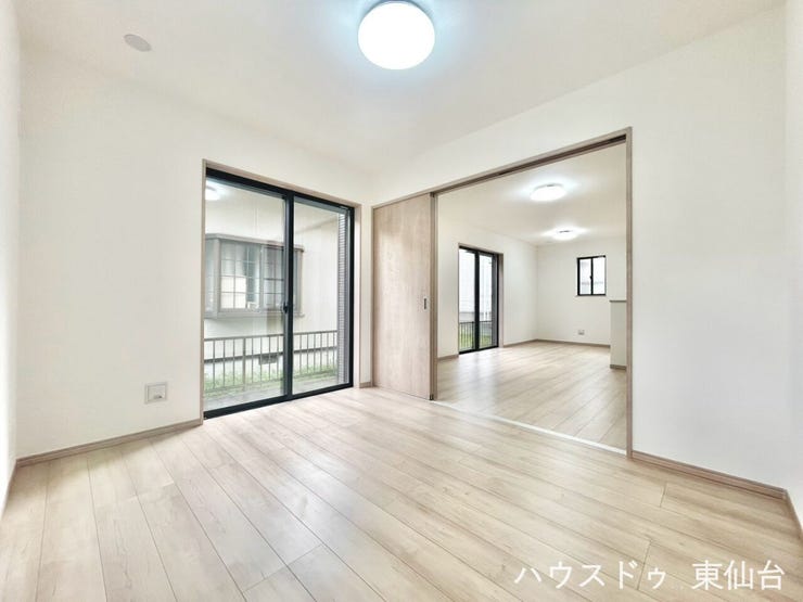 リビングを広くすることも、別のお部屋としてのご活用も可能で、さまざまな場面で活躍。