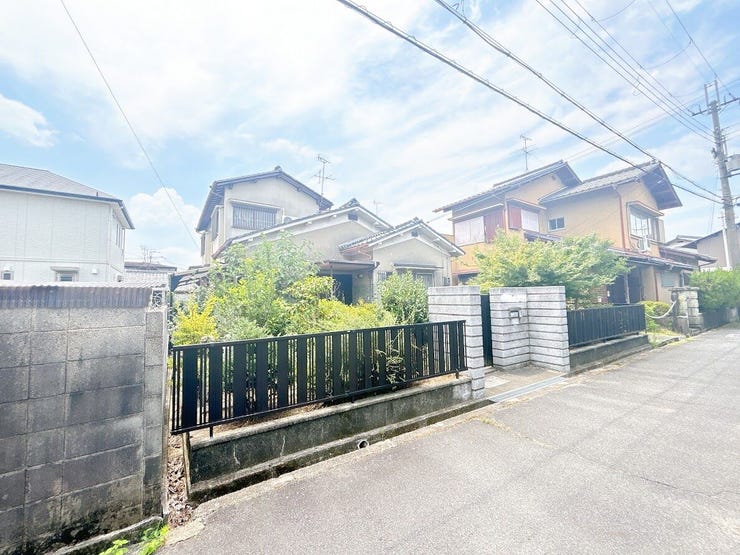 閑静な住宅地で静かに生活ができます♪