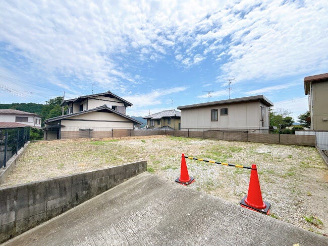 静かな住宅地でのんびりと生活できます◎