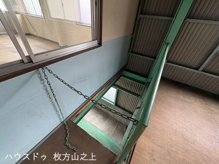 荷物昇降用開口部あり