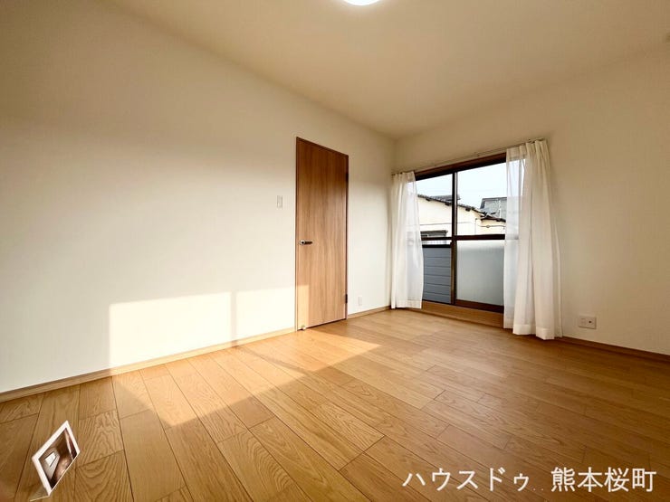■2階6.1帖洋室■心からリラックスできる静けさ、上質な眠りで、毎日をリセットします。明日への活力を養う空間です。
