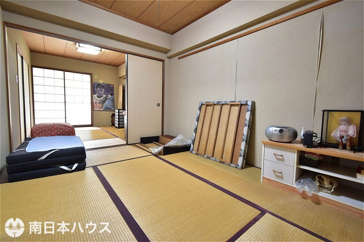 【和室】6帖の和室です!ふすまを外せば広々12帖の和室空間になります♪