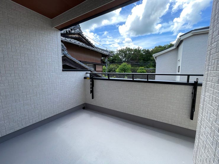 ◇インナーバルコニー◇ 同仕様
急な雨も安心のインナーバルコニー♪外からお洗濯物が見えにくくプライバシーも守れますね♪