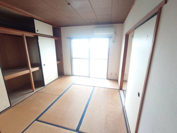 ◆客間としても家族のくつろぎの部屋としても、使い方いろいろです!フローリングの良さとはまた違う良さが畳にはありますね◎