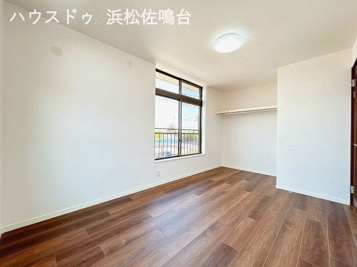 〈リフォーム済〉2階北西洋室