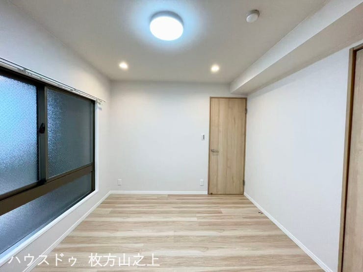 明るい洋室です。