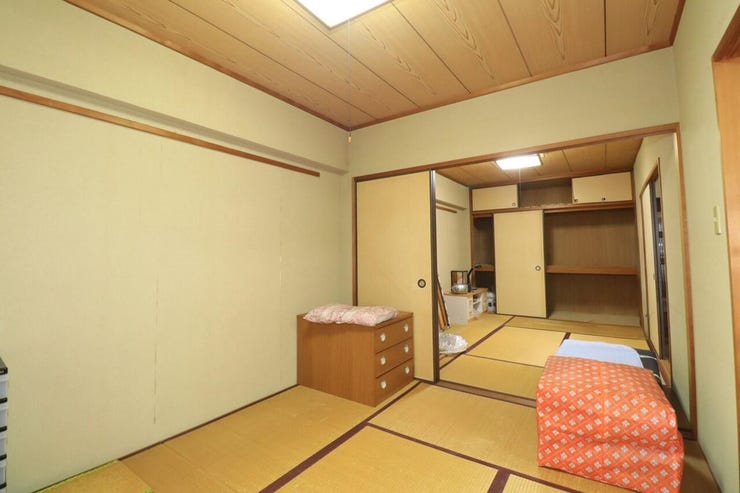 【和室6帖×和室6帖】
リフォームをして、12帖の広々とした一つにお部屋にもいかがでしょうか?
※AIによる家具消し