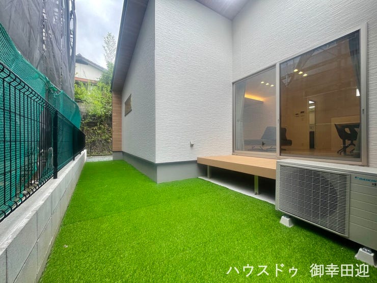 ■遊びと安らぎの多目的空間■子どもが安全に遊べ、ペットと触れ合い、大人も自然に癒やされる、暮らしを彩るスペースです。